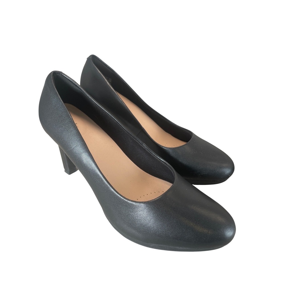 Clarks Collection Black Leather Round Toe Pumps Ultimate Comfort Heels 11M